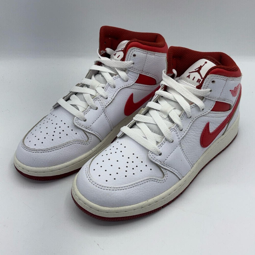 Size 5.5Y - Air Jordan 1 Mid SE Kids Sneakers